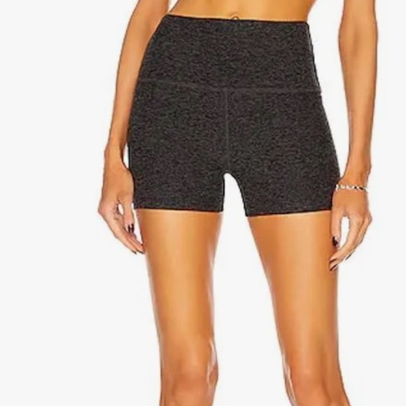 Beyond Yoga shorts and tank set XS - Picture 4 of 6